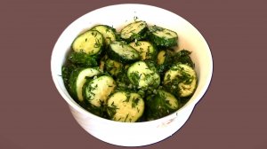 Малосольные огурчики за 5 минут, очень вкусно.