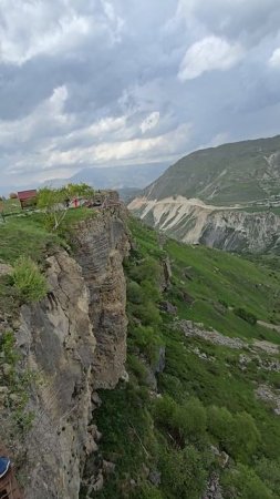 Посетили Ханский водопад в Дагестане по направлению Хунзах.