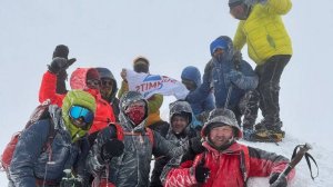 Вершина! Группа Клуба 7 Вершин совершила восхождения на вершину Арарата в жутких условиях