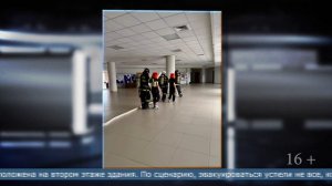 02.07.2025 В Долинске пожарные провели учения на территории школы
