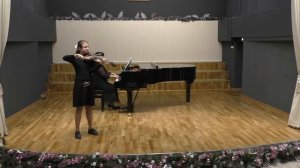 _Произведение на скрипке от Марии Пеховой