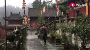 Я видел подлинный даосский тайцзицюань во дворце Цзысяо на горе Удан,