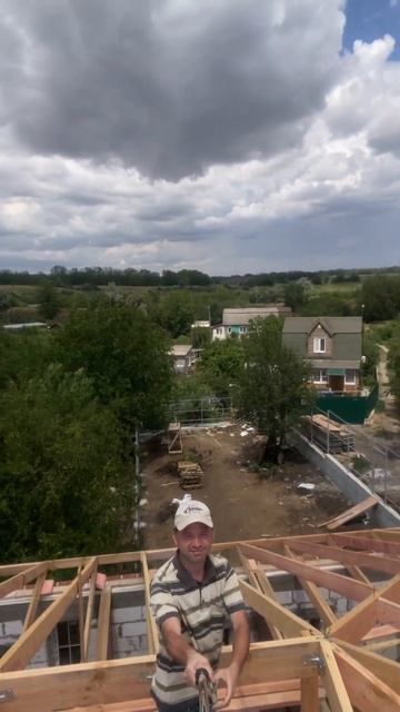 Делаю крышу.