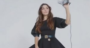 Hande Ercel .