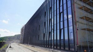 Новая школа в сочинском микрорайоне Бытха готова на 84%