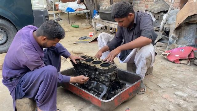 Восстановление двигателя Toyota Hilux смотреть онлайн