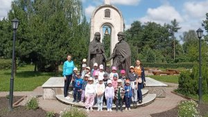 Обзорная экскурсия по центральной части города Дмитрова с средней группой Почемучки. 2025