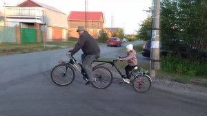 Велосипед с активным полуприцепом
