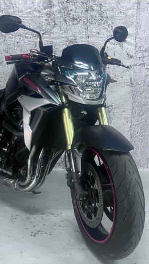 GSR 750