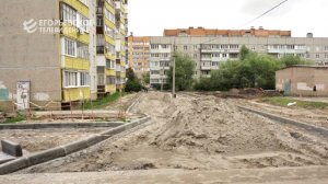 Глава округа Дмитрий Викулов проверил, как идут работы по благоустройству в 6-ом микрорайоне.