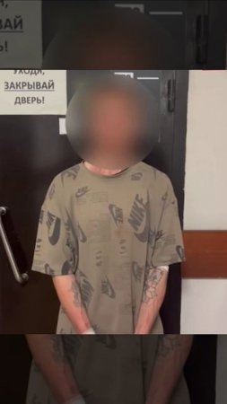 В Ленобласти парень с ножом украл телефон, пытался скрыться и перелез забор — прямо в полицию.