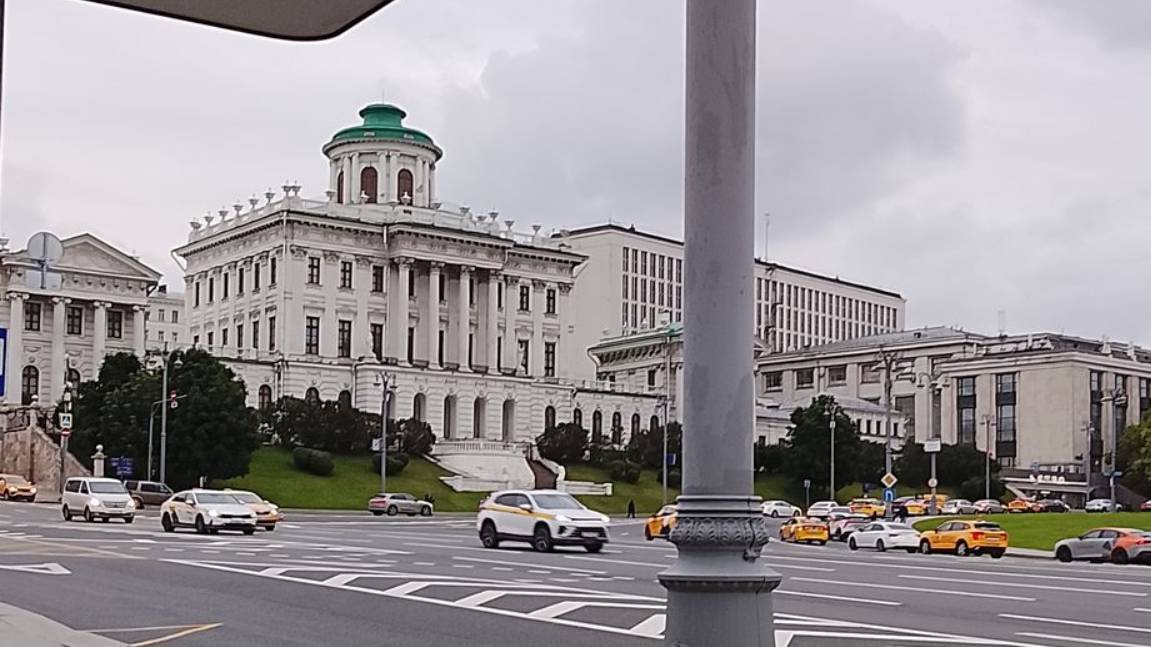 Боровицкая Площадь, Москва.