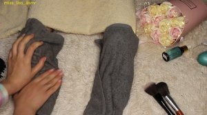 АСМР Расслабляющий массаж ножек Тихий голос