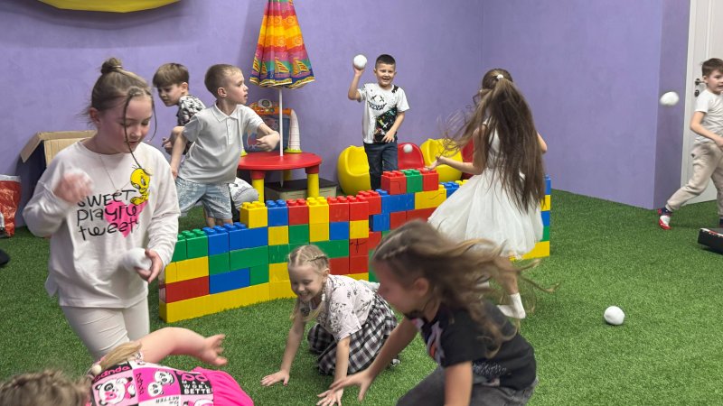 Анимация РОБЛОКС в детской игровой комнате 2KIDS в Растуново Московской области.