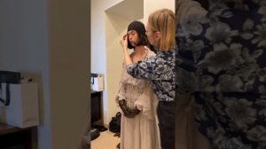 Репортаж с примерки на съемке fashion эдиториал истории в рамках интенсива-Воркшопа в Петербурге- 1