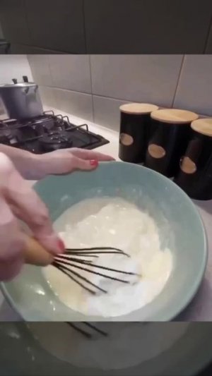 ПРОСТОЙ ПИРОГ С ПЕРСИКАМИ