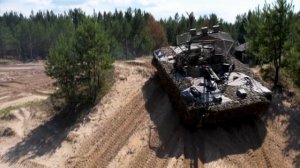 Ростех продолжает плановое пополнение армейского парка бронетехники, передав войскам очередную п...