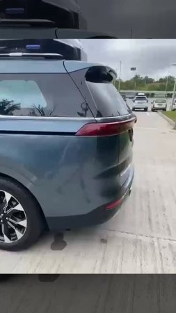 Kia Carnival едет к Алексею в Санкт-Петербург!🚗