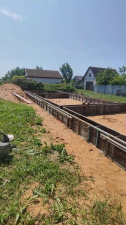 Опалубка под фундамент/ Строительство #construction #строительство #монолит