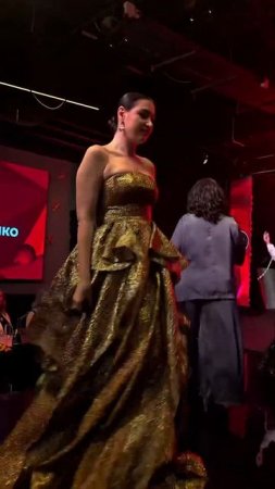Красота без правил: как я стала королевой вечера на Дне Рождения «Аллеи Моды»#стиль#кудасходить#кино