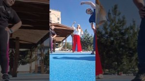 Зарядка со Златой Чепурной