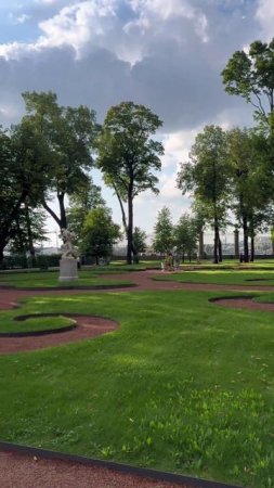 Let’s go for a stroll in Saint Petersburg’s Summer Garden