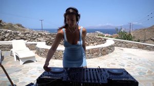 TitoM, Yuppe and Burna Boy - Tshwala Bam Remix & S.N.E