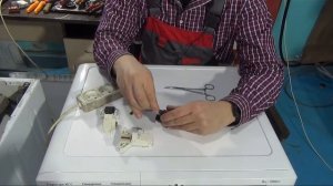 Замки стиральных машин. Как проверить и поменять. Курс ремонт стиральных машин видео №2