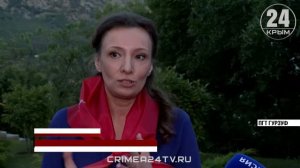 Костровые, творческие студии и кинофестиваль: Кузнецова посетила Международный детский центр «Артек»