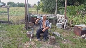 Жизнь в деревне. Виталий и Зоя - События дня: Солю огурцы пока муж работает