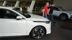 В России стало меньше автомобильных дилеров