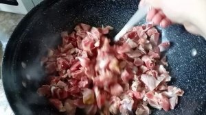 Картошка с куриной печенью и куриными желудками