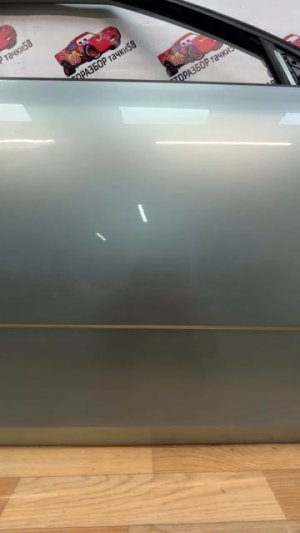 W186 Передняя правая дверь