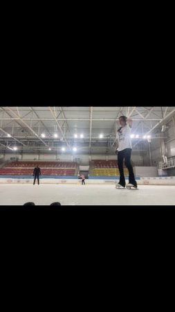 ❄️Первый влог с Аренды льда ❄️