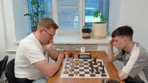 Толстенко Леонид (1898)	- Ивченко Александр (2220)