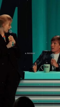 Лёша Щербаков бьет?