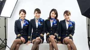 Японские стюардессы в трусах... 😁😁😉