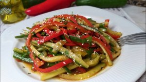 САЛАТ ИЗ ОГУРЦА И БОЛГАРСКОГО ПЕРЦА