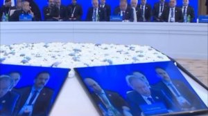 ПРЕЗИДЕНТ ТАДЖИКИСТАНА В АЗЕРБАЙДЖАНЕ . ВСТРЕЧА С ЛИДЕРАМИ ДРУГИХ ИСЛАМСКИХ ГОСУДАРСТВ