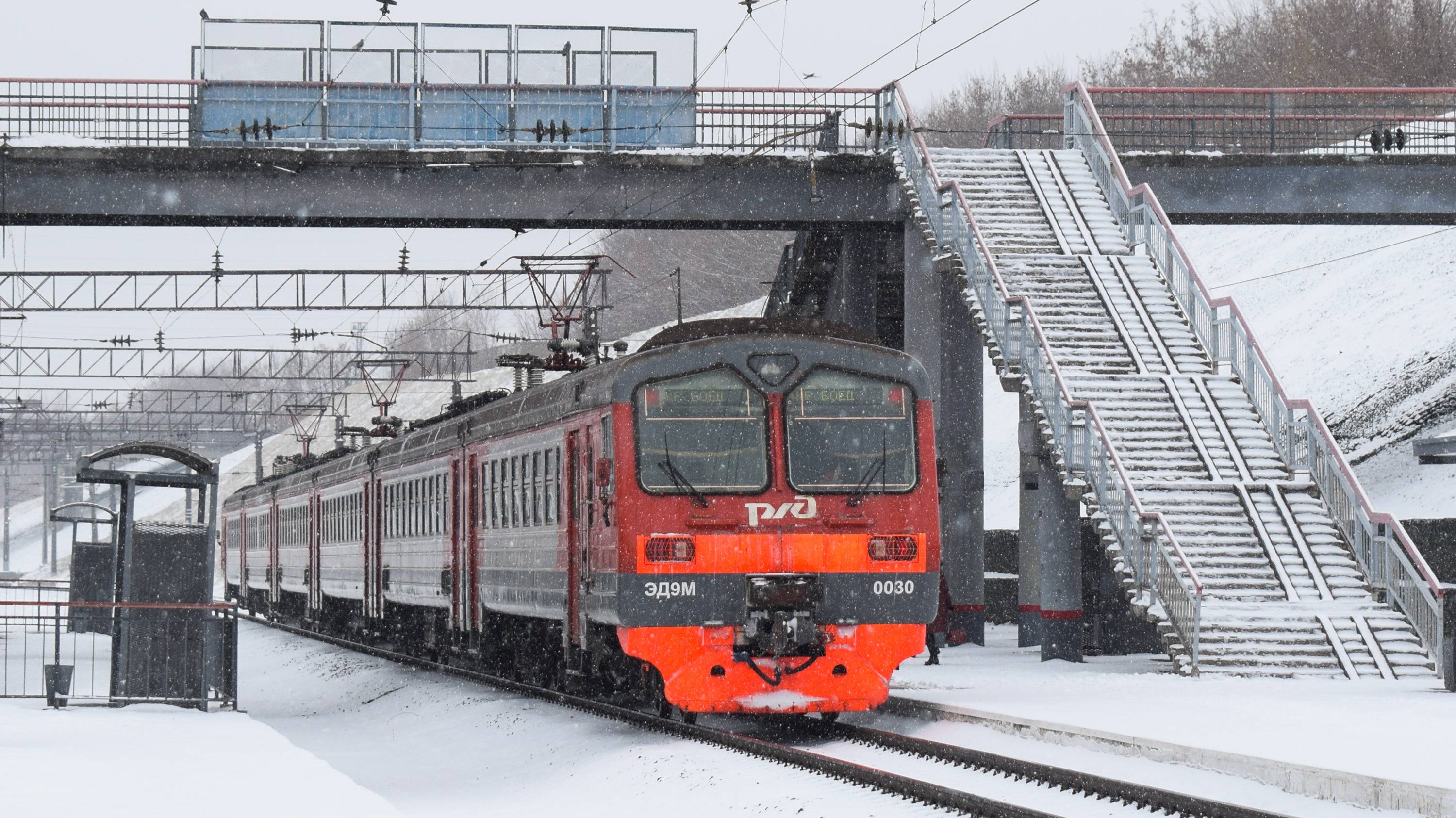 Электропоезд ЭД9М-0030. Покатушки от Развилки до Присягино.