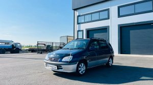 Toyota Raum, 1999 год