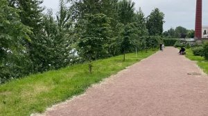Новый жилой комплекс у Невы, где у нас расположена квартира для краткосрочной аренды в Петербурге.