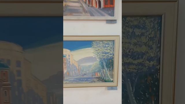 ХУД. ВЫСТАВКА "ВЛАДИКАВКАЗ ГЛАЗАМИ ХУДОЖНИКА".