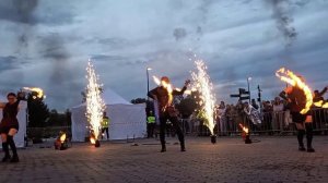 🔥🔥🔥Огненное шоу на День молодёжи в парке Арена Новосибирска от Аврора шоу