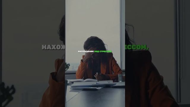 От ЗАВИСТИ - люди стареют,
От ОБИДЫ - болеют,
От ЗЛОСТИ - глупеют,
А от ЛЮБВИ - молодеют!!!
ЛЮБИТЕ