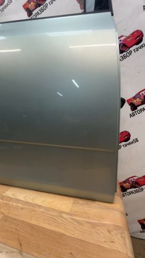 W186 Задняя правая дверь