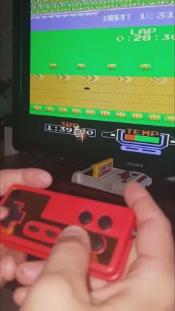 Вокруг земли на мотоцикле в Excite Bike #dendy #денди #glitch #8bit #nes #sega #retrogaming #16bit