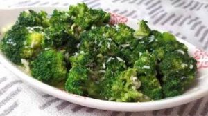 Самый простой САЛАТ ИЗ БРОККОЛИ за 5 минут _ Как приготовить брокколи_ Рецепты т