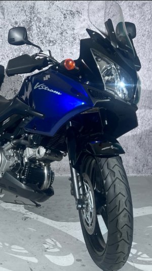 DL1000