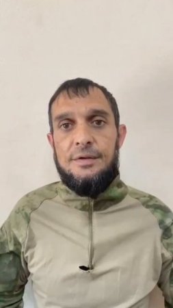 Попрошаек-аферистов в военной форме с трассы в Ростовской области задержали и доставили в полицию.